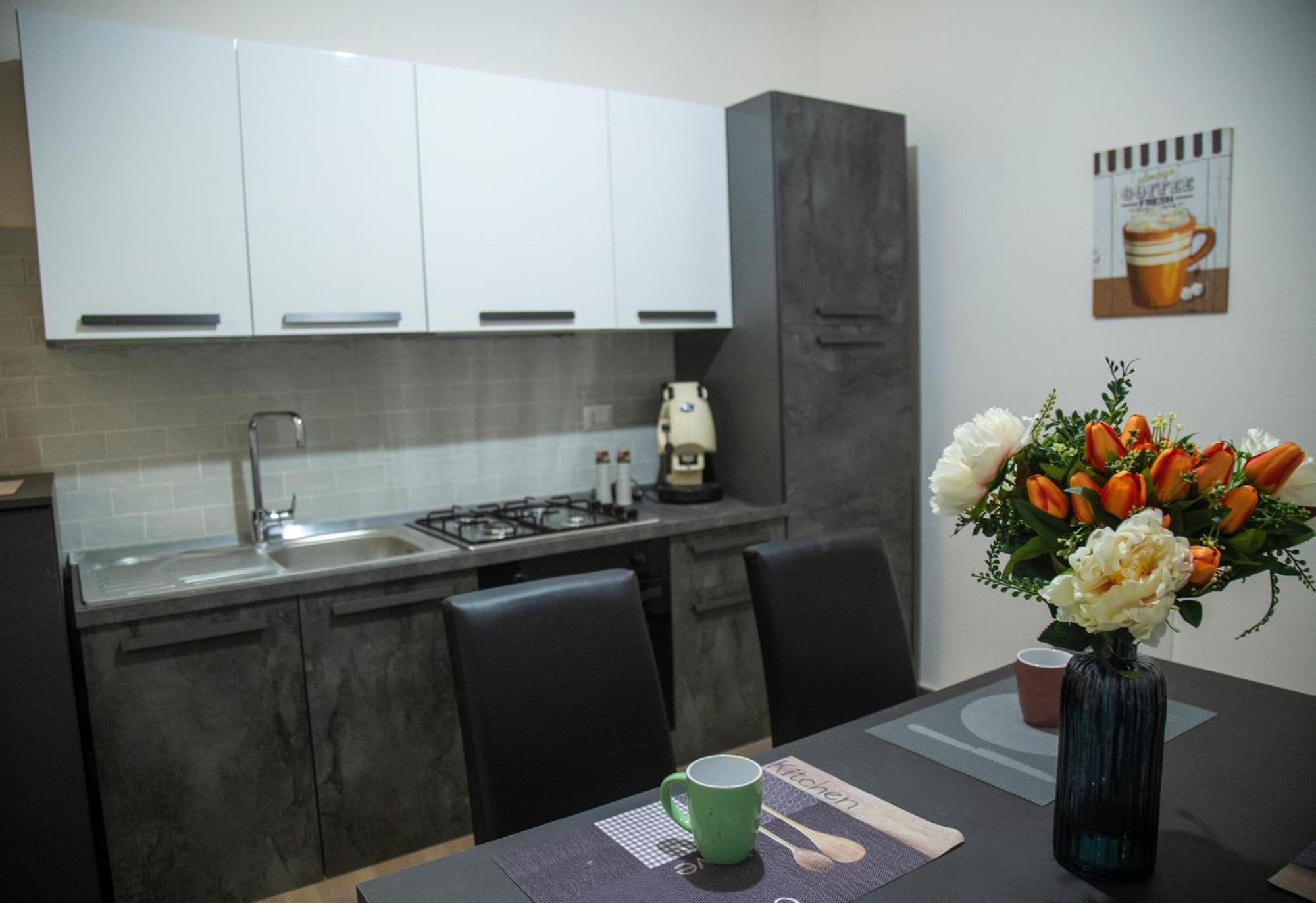 Peppe Prestige Home Neapol Zewnętrze zdjęcie
